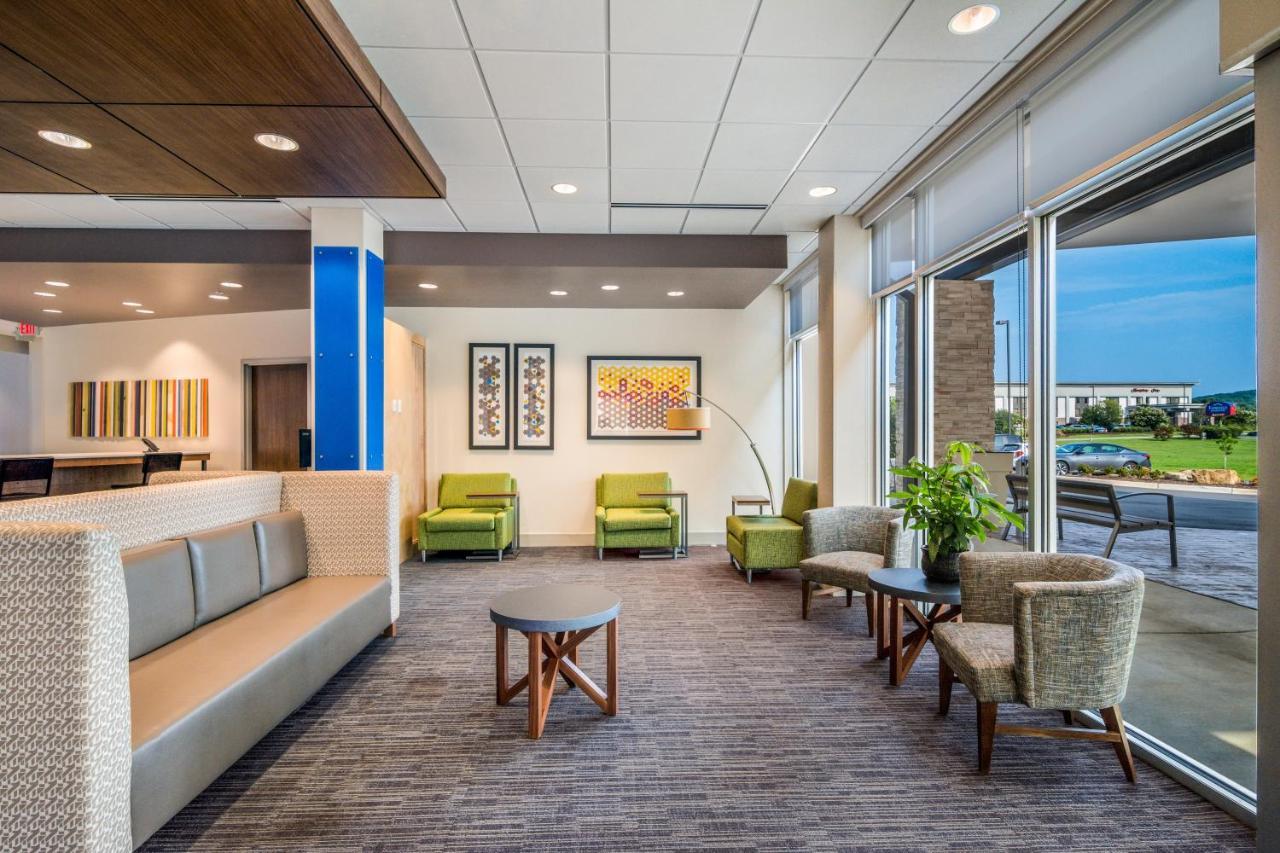 Holiday Inn Express & Suites - Asheboro By Ihg المظهر الخارجي الصورة