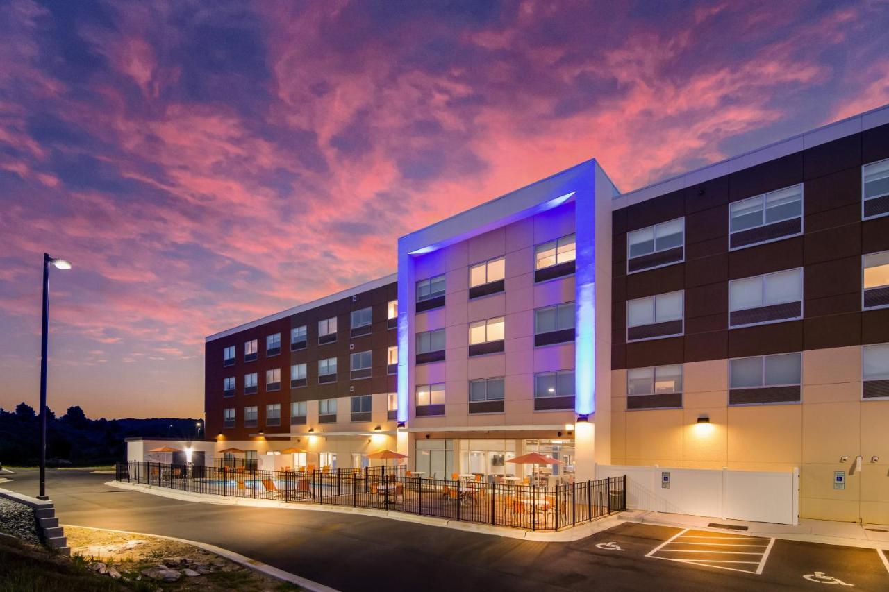Holiday Inn Express & Suites - Asheboro By Ihg المظهر الخارجي الصورة
